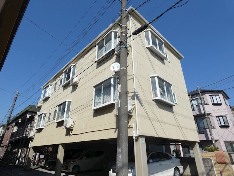 カルゴドール 201号室 外観