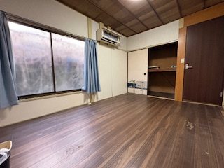 鳴海荘 ベッドルーム