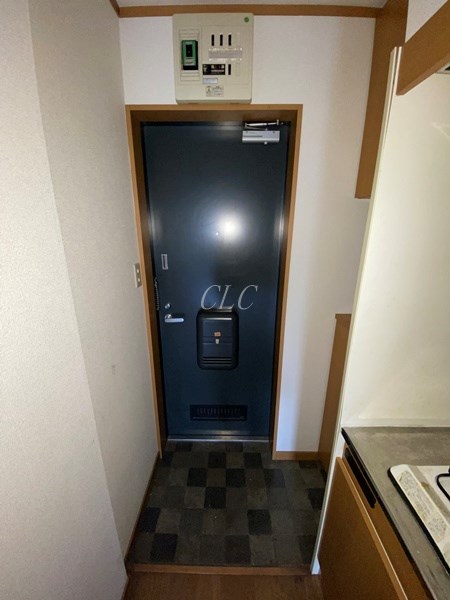 東栄王子ハイツ 玄関