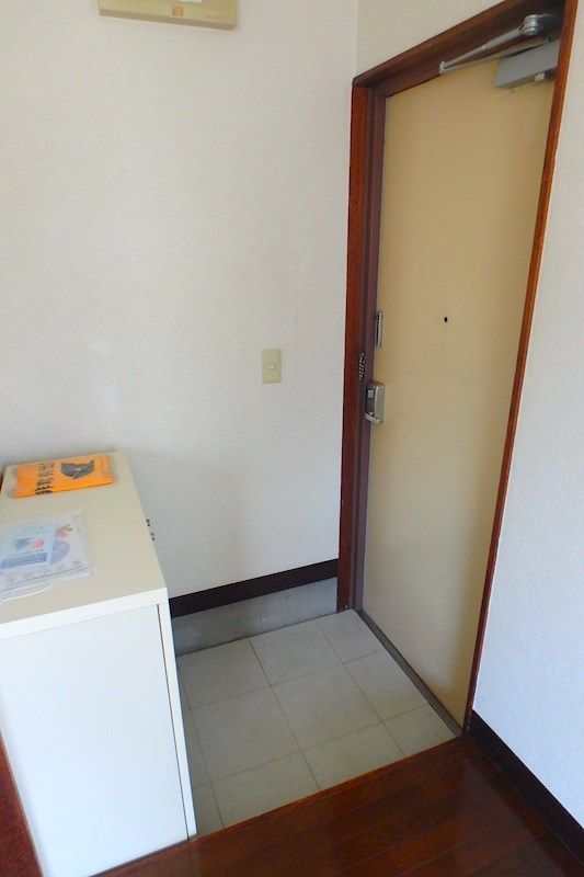 コーポアドバンス 玄関