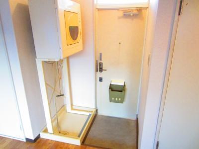 カルゴドール 玄関