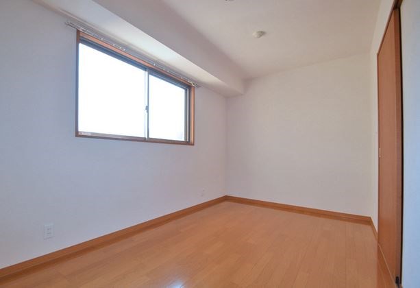 ヴァンヴェール ベッドルーム