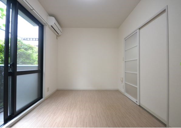 ロワール西片  ベッドルーム