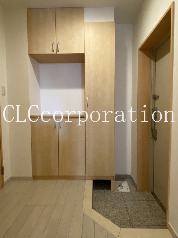 ラブールミノワ  玄関