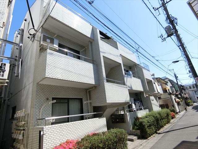 ファミール吉沢 外観