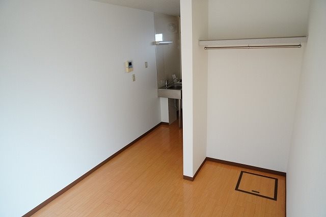 フローラ６ リビング