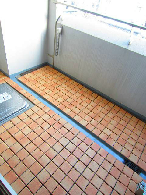 日暮里アインスタワー ベランダ