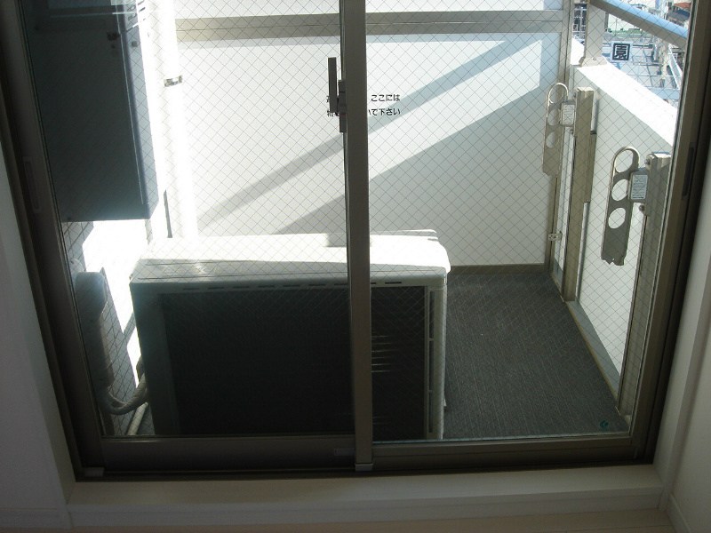 メインステージ北千住Ⅱ ベランダ