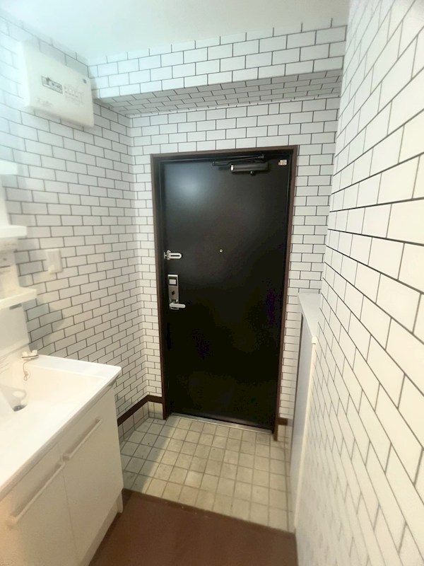 フランシオン北千住 玄関