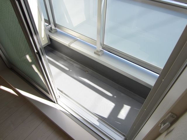 リブリ・色彩  ベランダ