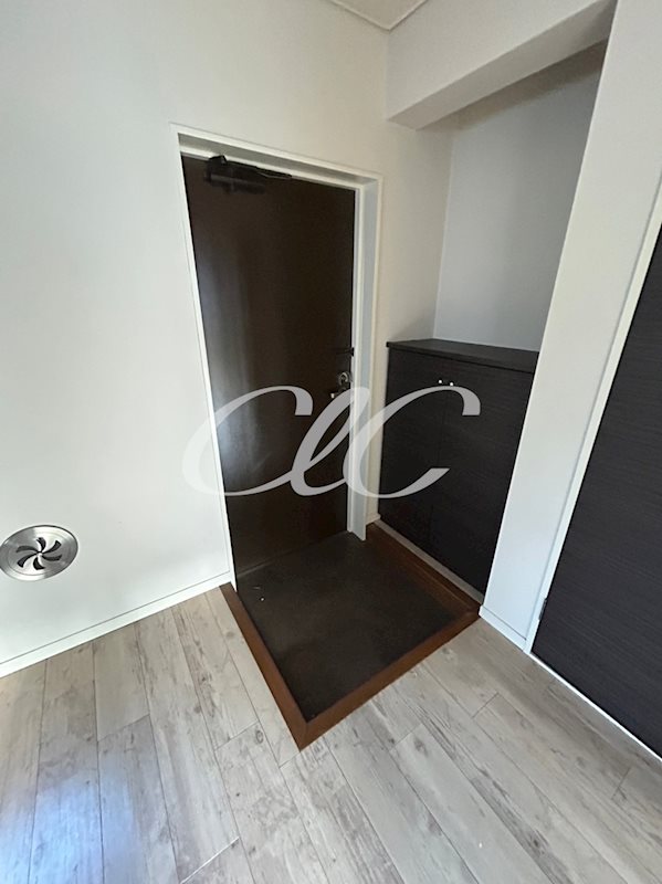 サンヴェール関原 玄関