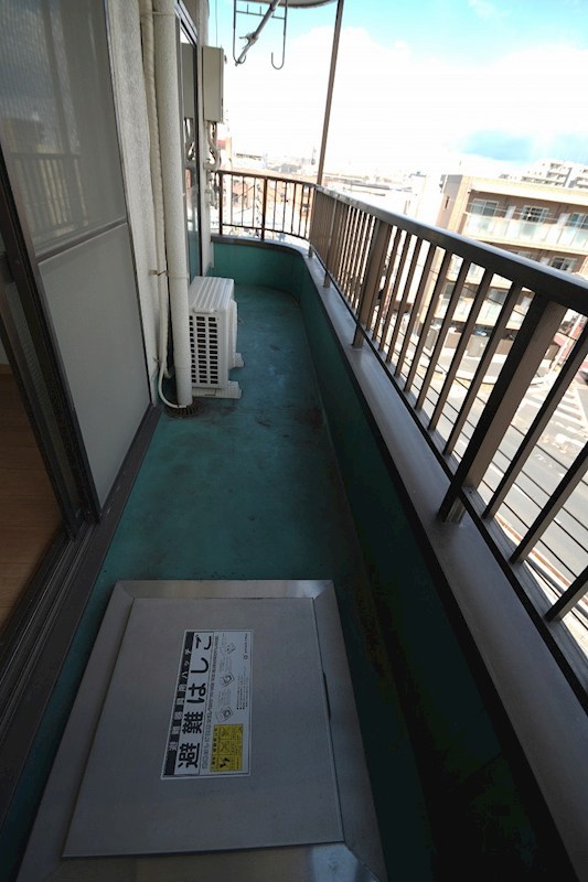 メゾンメモリー  ベランダ