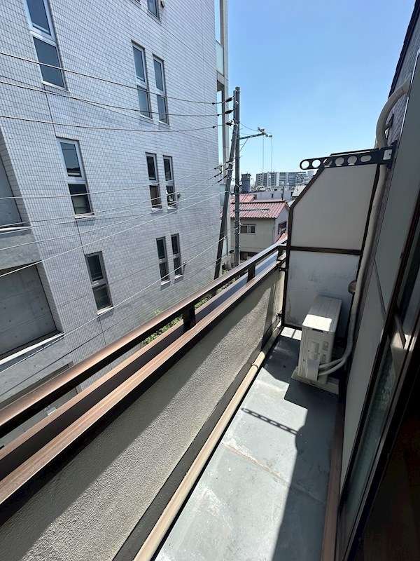 メゾンド蔵弐番館 ベランダ