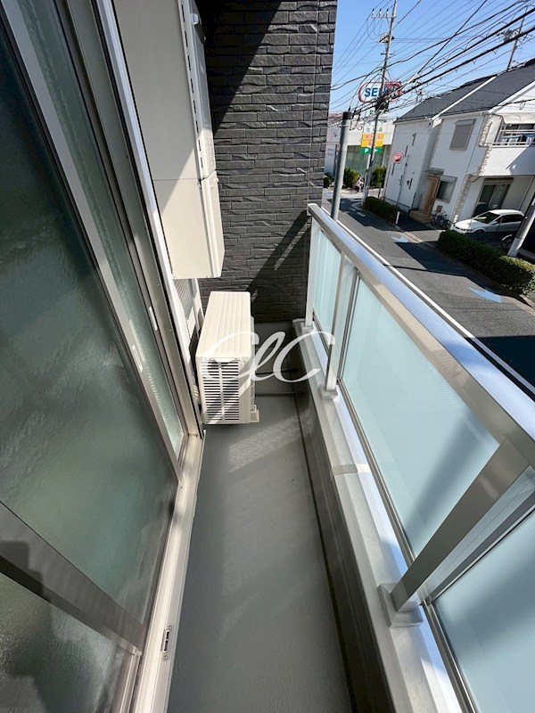 リブリ・ゆうやⅥ ベランダ