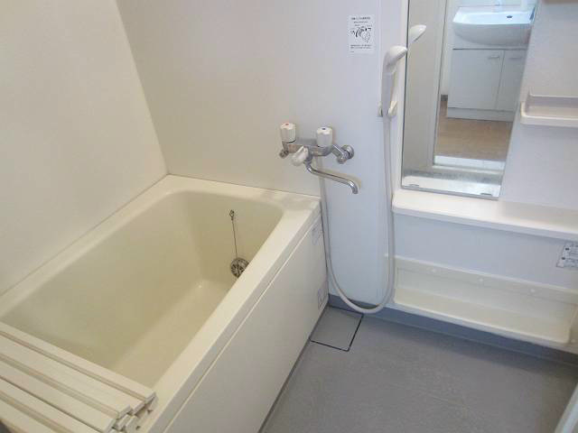 コルトンハイツ 風呂画像