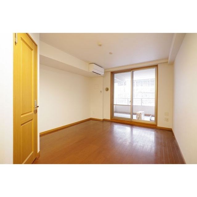 レジデンスシャルマン月島 ベッドルーム