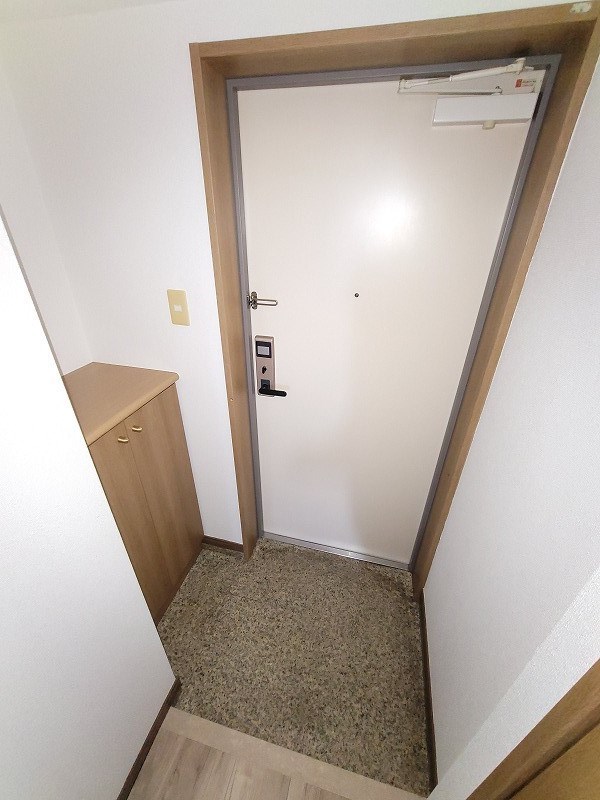 ルシェール西葛西  玄関