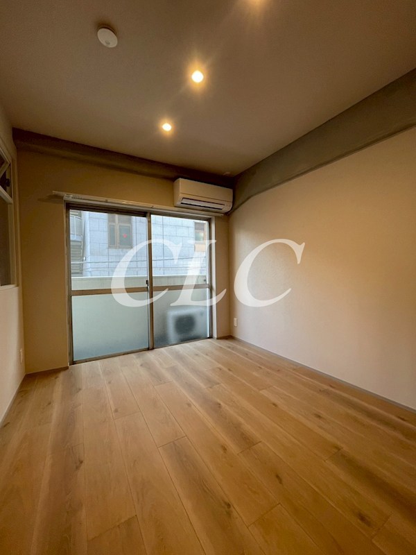 辰巳マンション ベッドルーム