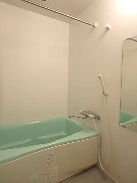 ライヴス行徳 風呂画像