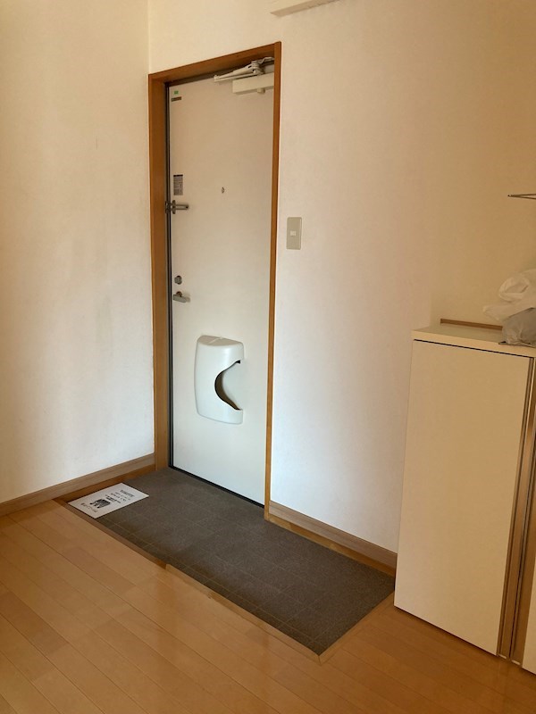 カーサ山本 玄関