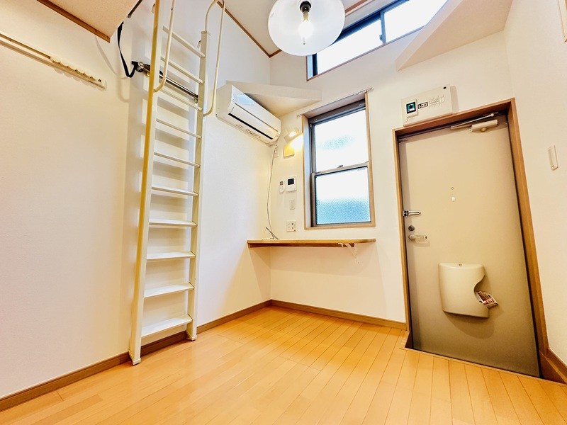 サンハイツ平井 玄関