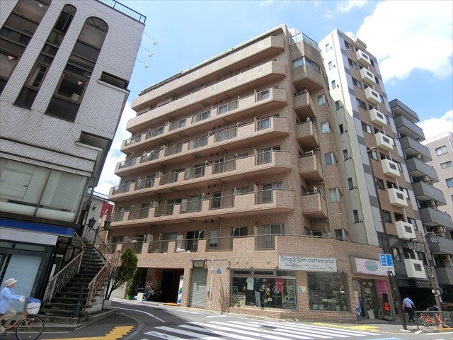 バトラーM  外観