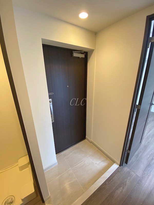 ベルグレード王子DUE 玄関