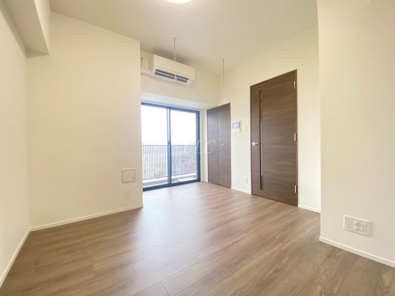 ベルグレード王子DUE リビング