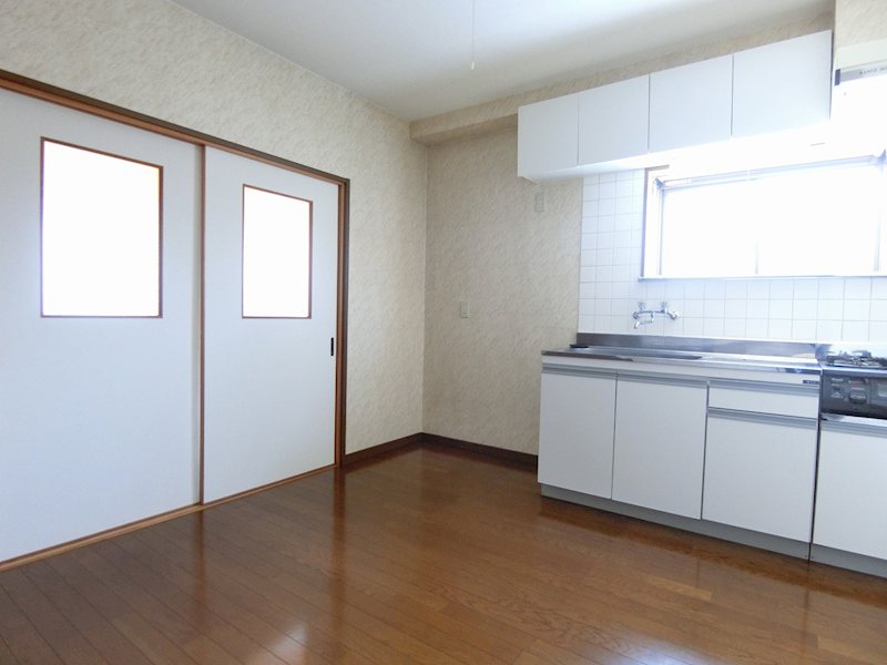 ドミール横田 リビング