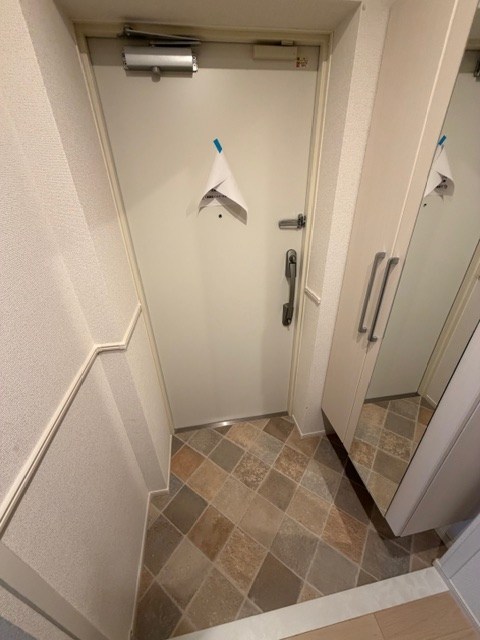 シエスタ　キー 玄関