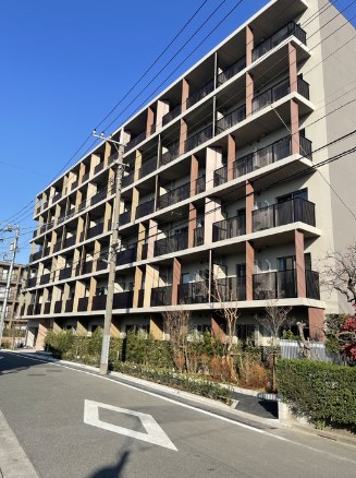 ロイジェント西新井 外観写真