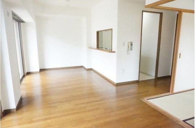 ブリリアントヨス リビング