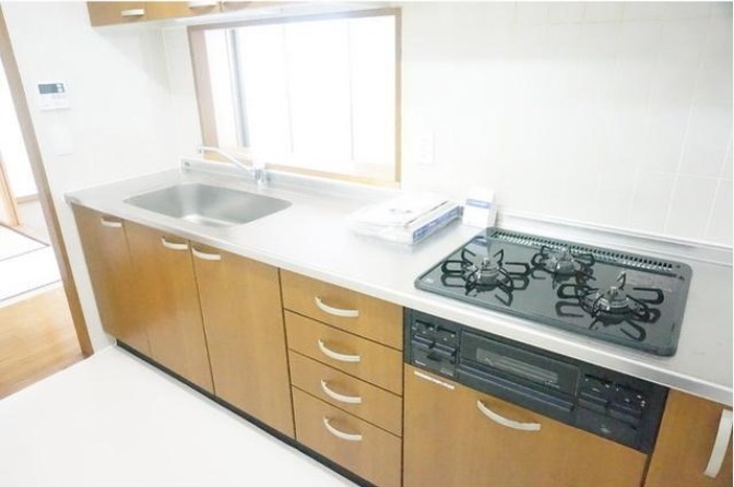 ブリリアントヨス キッチン