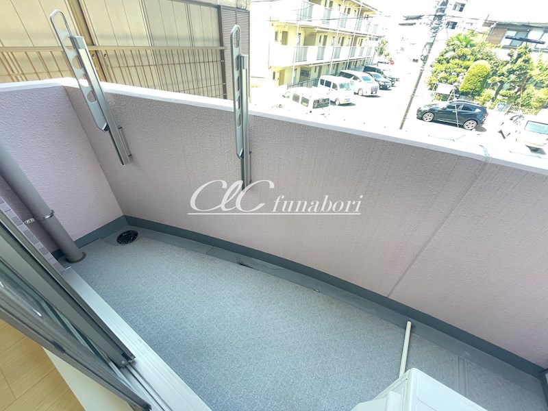 ラヴィオン．アー ベランダ