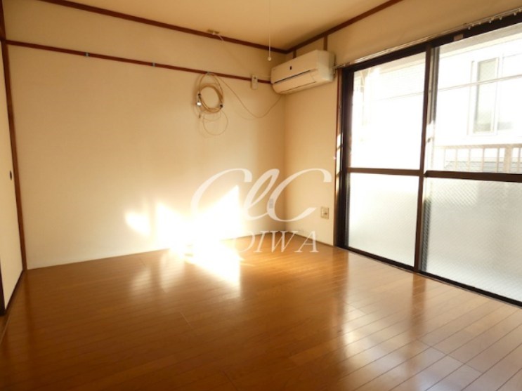 塩田ビル リビング