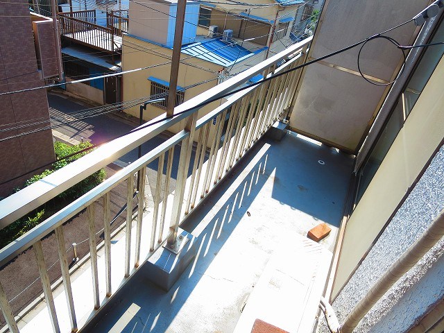 メゾンオオイワ ベランダ