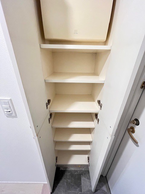 レジディア浅草吾妻橋 玄関