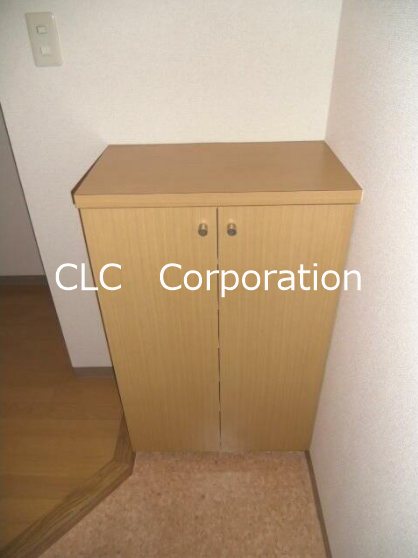 メゾンドロゼ 玄関