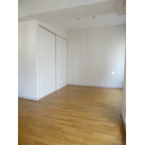 高松ハイム   ベッドルーム