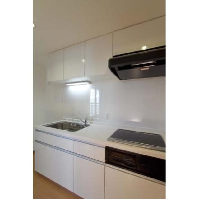 リバー＆タワー キッチン