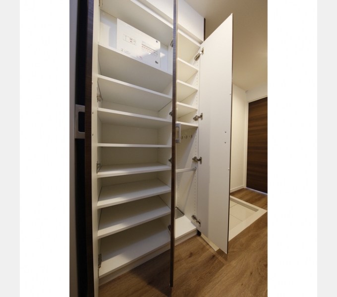 メディオ月島 玄関