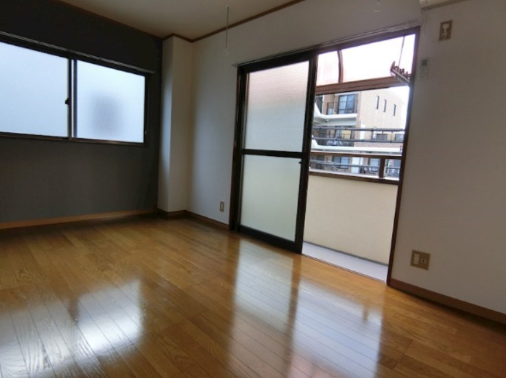 ハイツヨネダ ベッドルーム