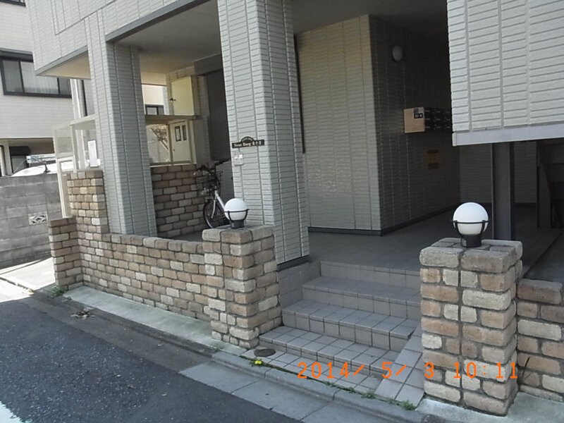 Ｎｅｕｅ　Ｂｕｒｇ東十条 その他1