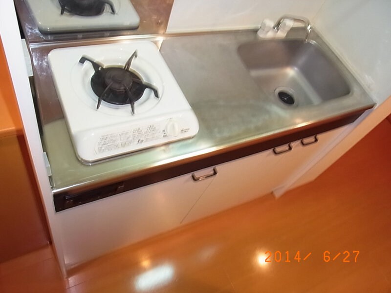 Ｎｅｕｅ　Ｂｕｒｇ東十条 キッチン