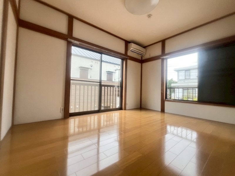 ハイツS＆SⅡ リビング