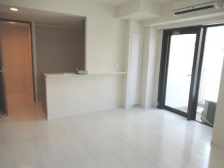 クアトロノーヴェ梅島 リビング