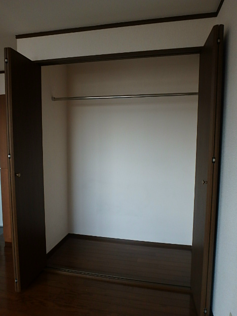 サンライズ・エンドウ  その他1