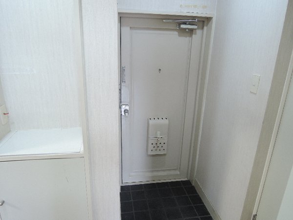 ザ・コート静  玄関