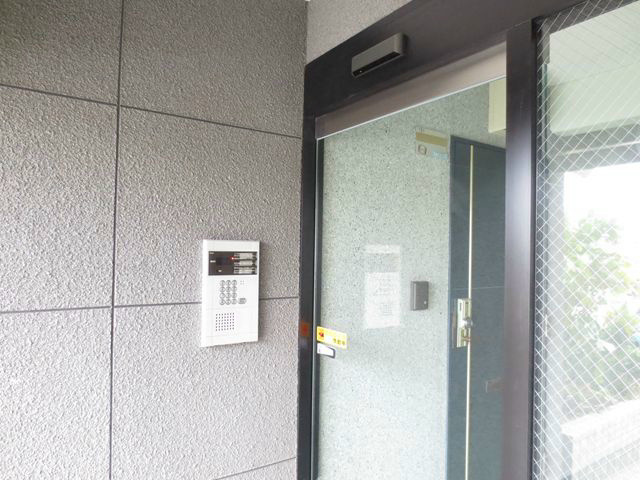 ル・ブール   玄関