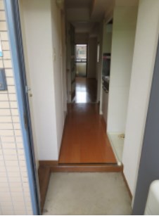 パルテノン綾瀬  玄関